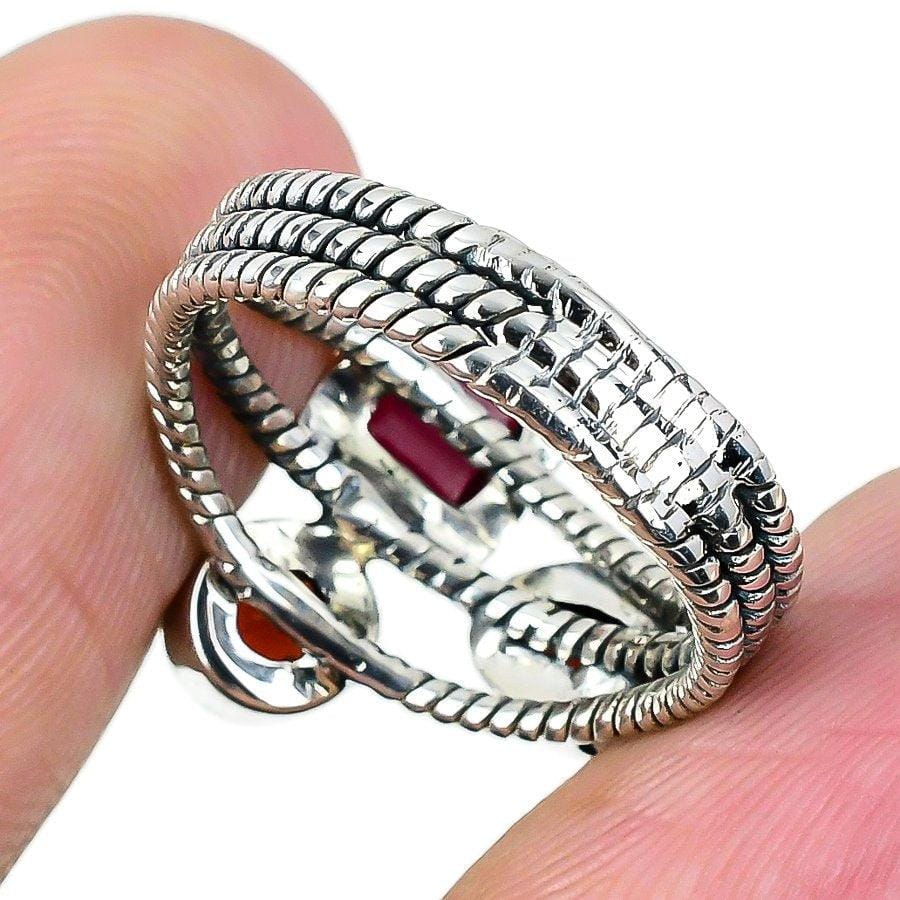 Mozambique Garnet Gemstone 925 Solid Sterling Silver Jewelry Ring  SJ-1472 - Silverhubjewels